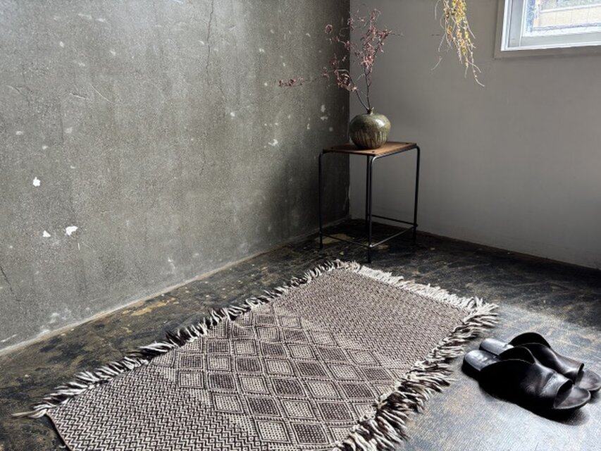 モロッコラグ 107cm×57cm | iichi 日々の暮らしを心地よくする