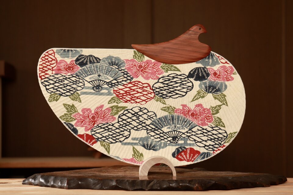 紅型和紙 草花扇(沖縄県)】江戸仕立て都うちわ千鳥型(千鳥うちわ