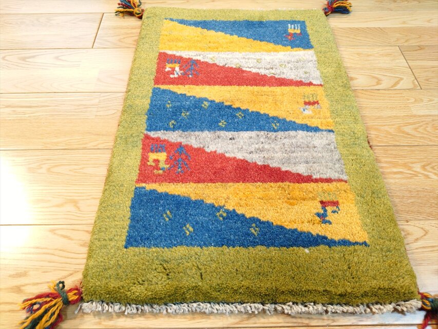 ハンドメイド」ペルシャ ギャッベ 玄関マット小 ラグ 58.5x41㎝ 緑色