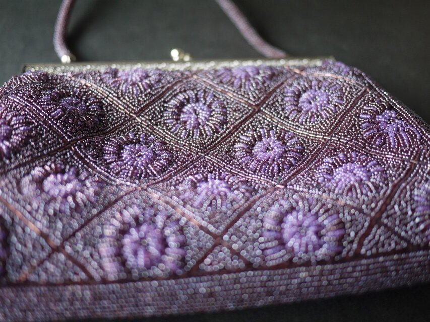パープルビーズバッグ ビーズ刺繍バッグ 紫ビーズハンドバッグ | iichi