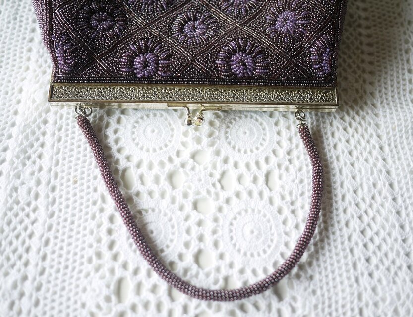 パープルビーズバッグ ビーズ刺繍バッグ 紫ビーズハンドバッグ | iichi