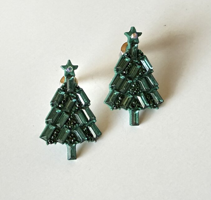 Christmas tree ラインストーン クリスマスツリー ピアス】グリーン
