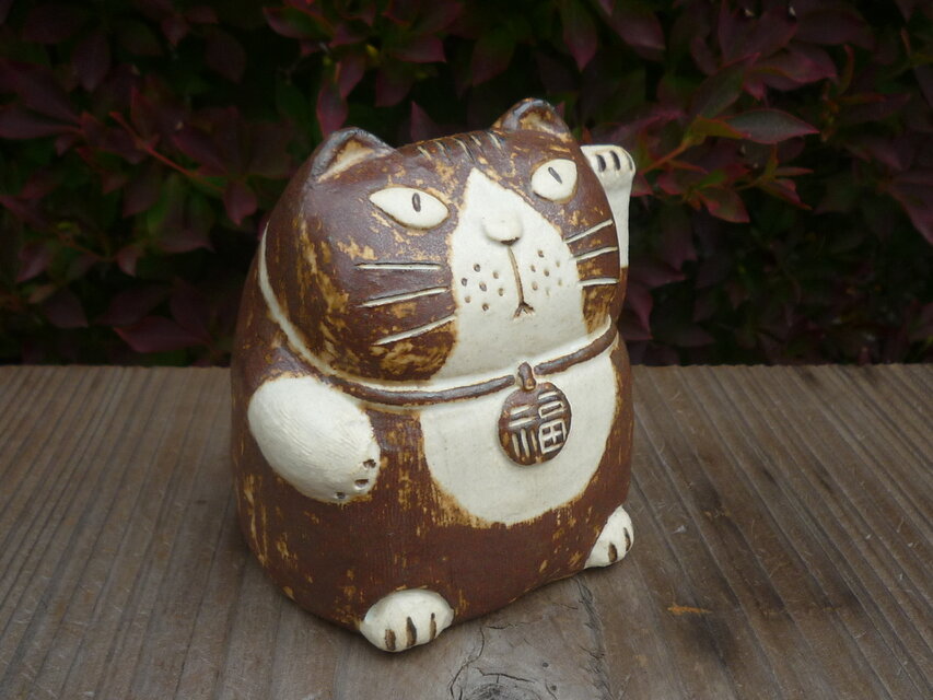 招き猫（大） | iichi 日々の暮らしを心地よくするハンドメイドや