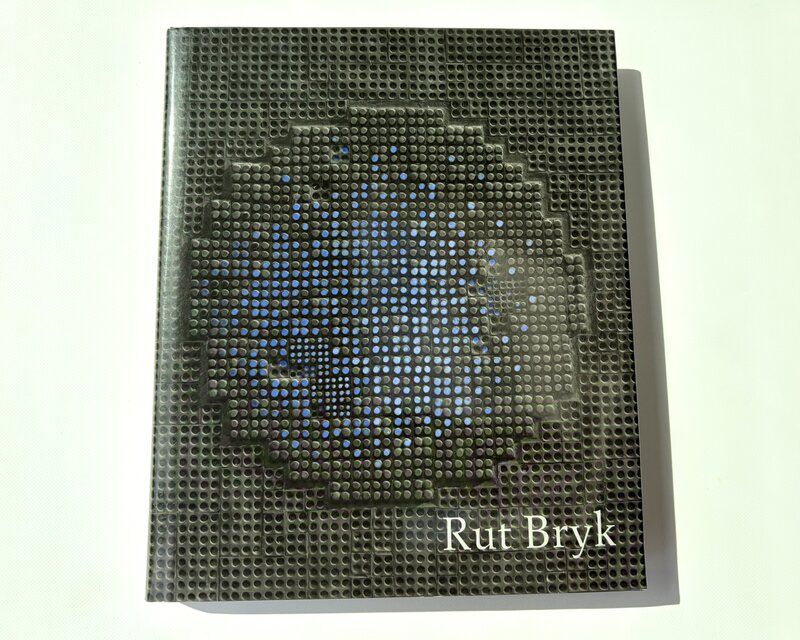 Rut Bryk; HEXAGON/ ルート・ブリュック ヘキサゴン Rut Bryk（ルート・ブリュック）作品集 本 | iichi 日々の暮らしを