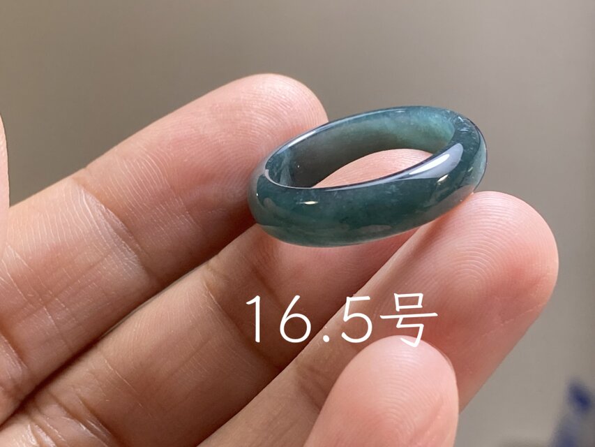 L19-76 糯種 紺色 16.5号 グアテマラ産 A貨 本翡翠 くりぬき リング