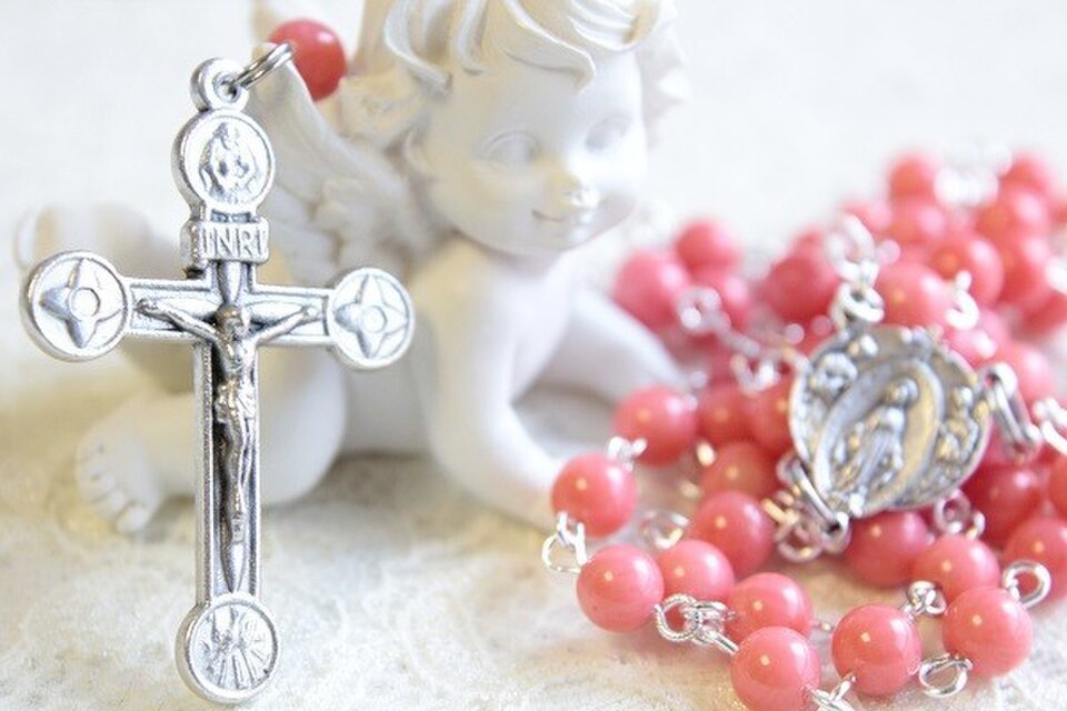 ピンクコーラルのロザリオ