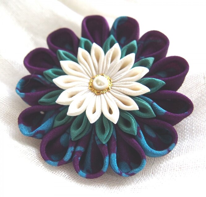 つまみ細工☆アンティーク2wayクリップ紫系大