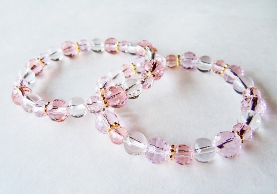 2色のピンクのきらきらブレスレット