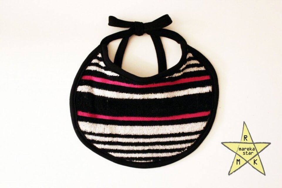 №68.スタイ☆タオル地黒ピンクマリン