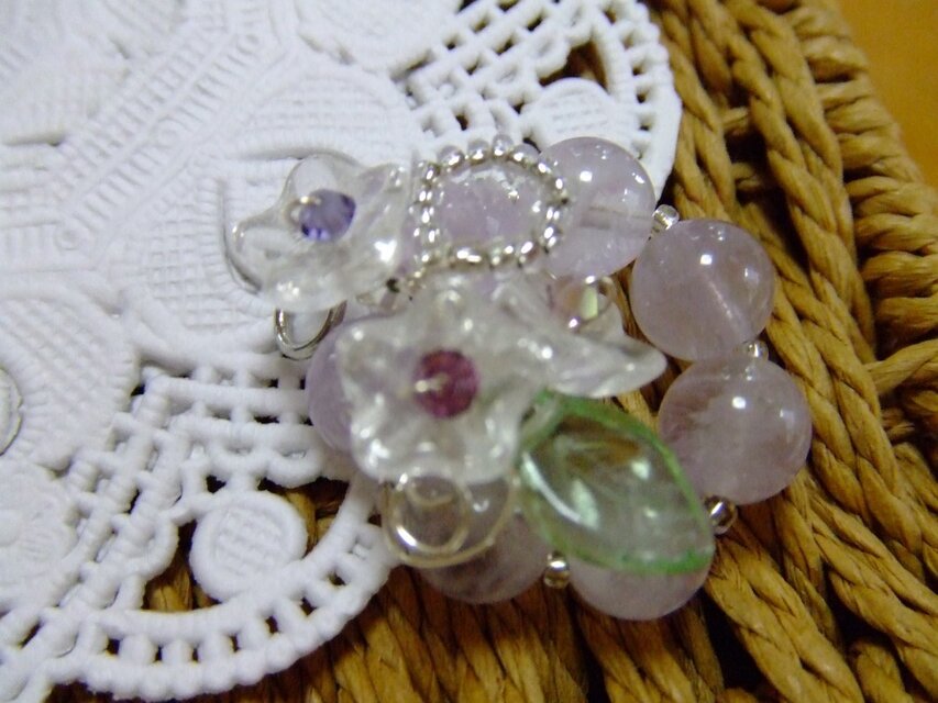 天然石　ラベンダーアメジスト丸玉８ミリ　ペンダントトップ