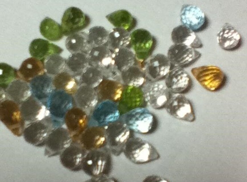 M様専用　宝石質のクリスタル　チャーム２個