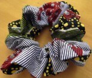 アフリカンカラフルシュシュ