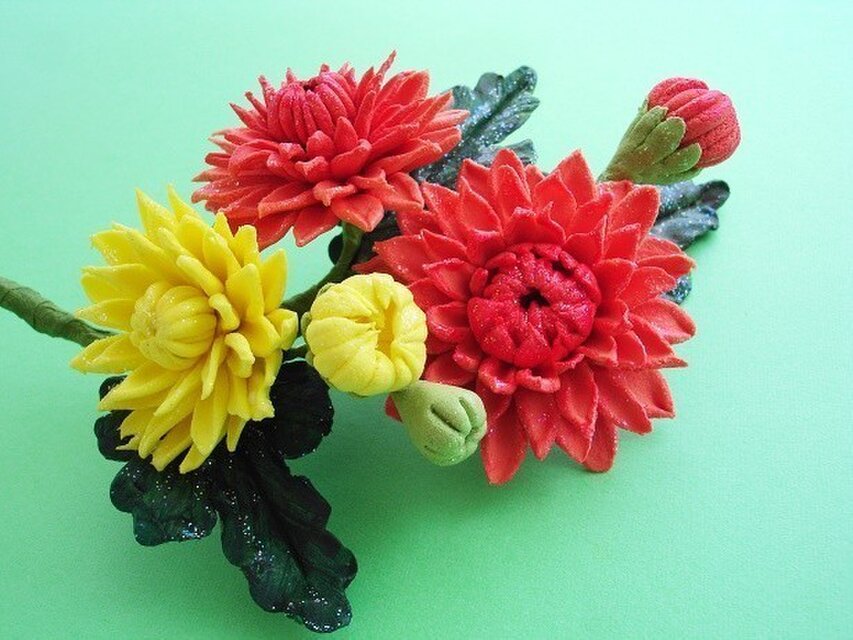 菊のコサージュ