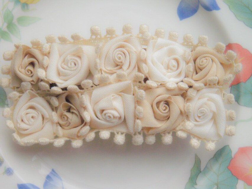 New ☆ミルキーローズ　レース　バレッタ