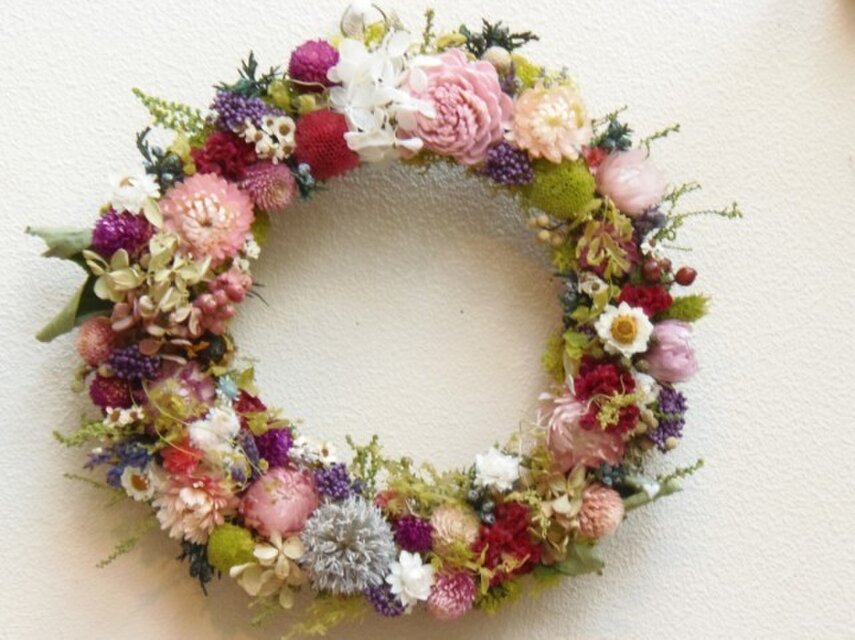 sold 花いっぱいリース　ピンクライトグリーン