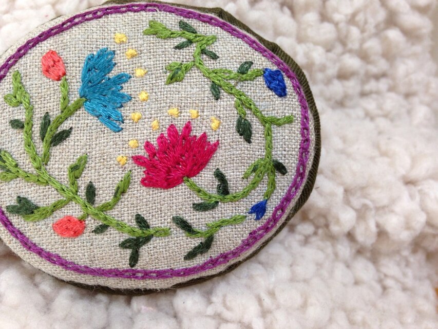 伝統柄ブローチ2