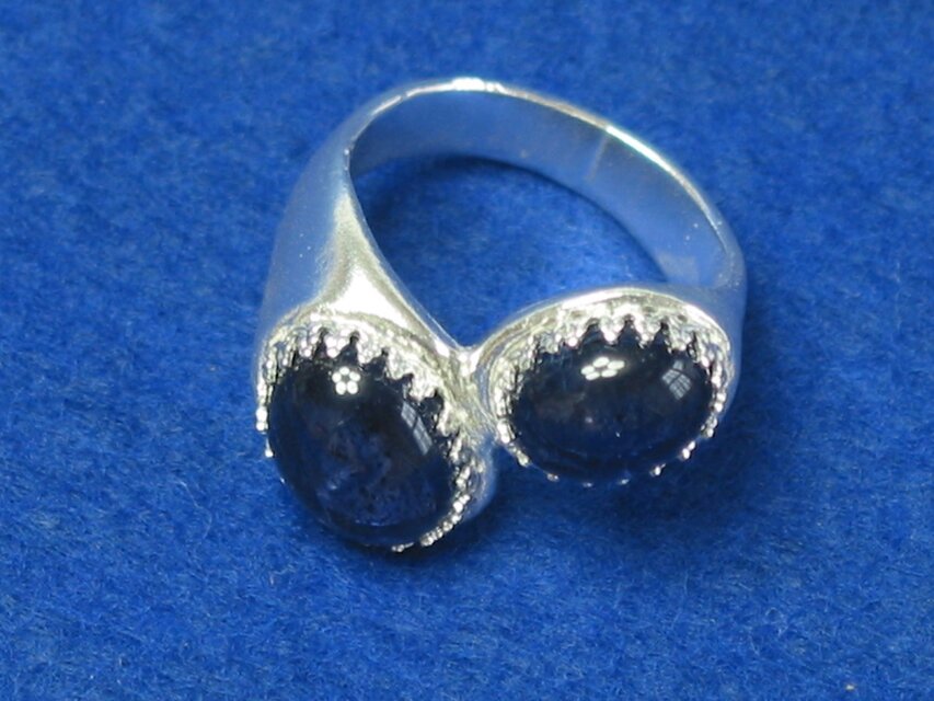 アイオライトのリング