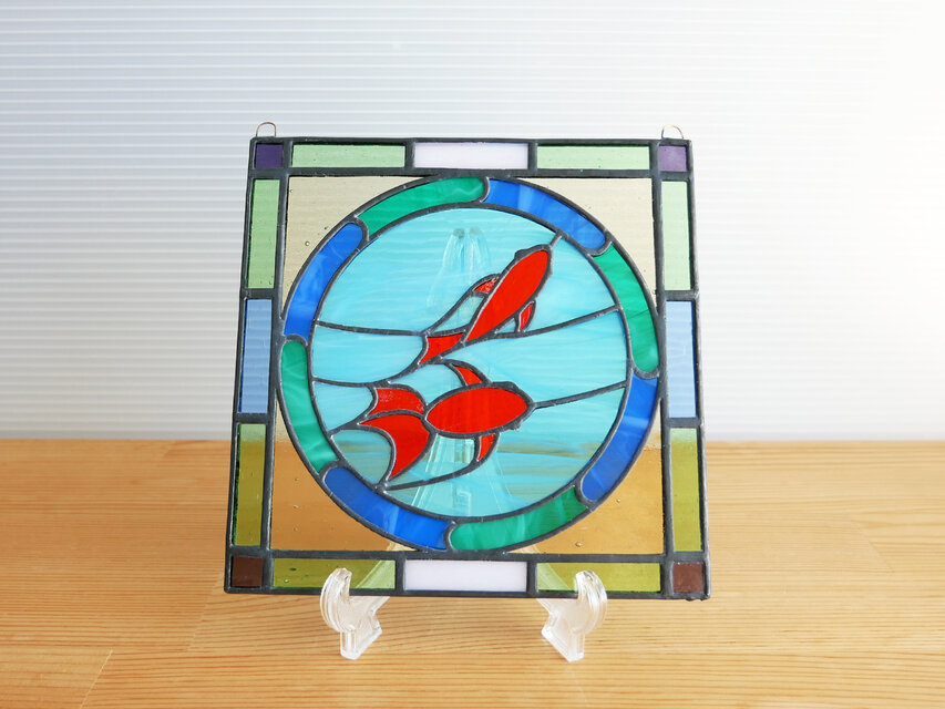 ステンドグラス ミニパネル 金魚(iii) 15cm | iichi 日々の暮らしを
