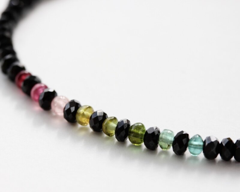 【14kgf】rainbowトルマリン＆ブラックスピネルブレス