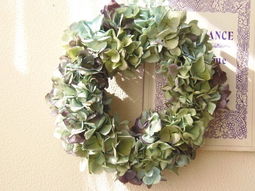 秋色アジサイのリース　II