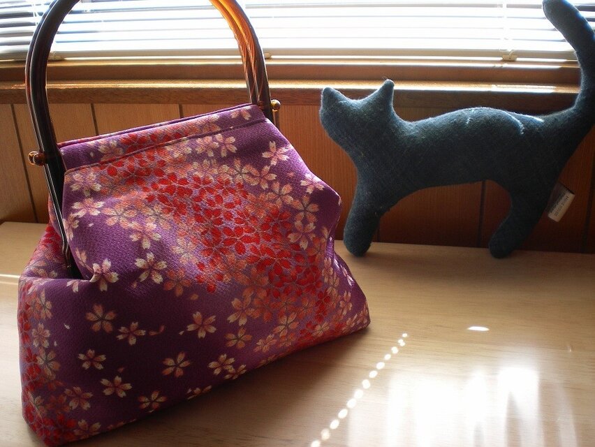 ちりめんプラハンドルバッグ■紫×桜