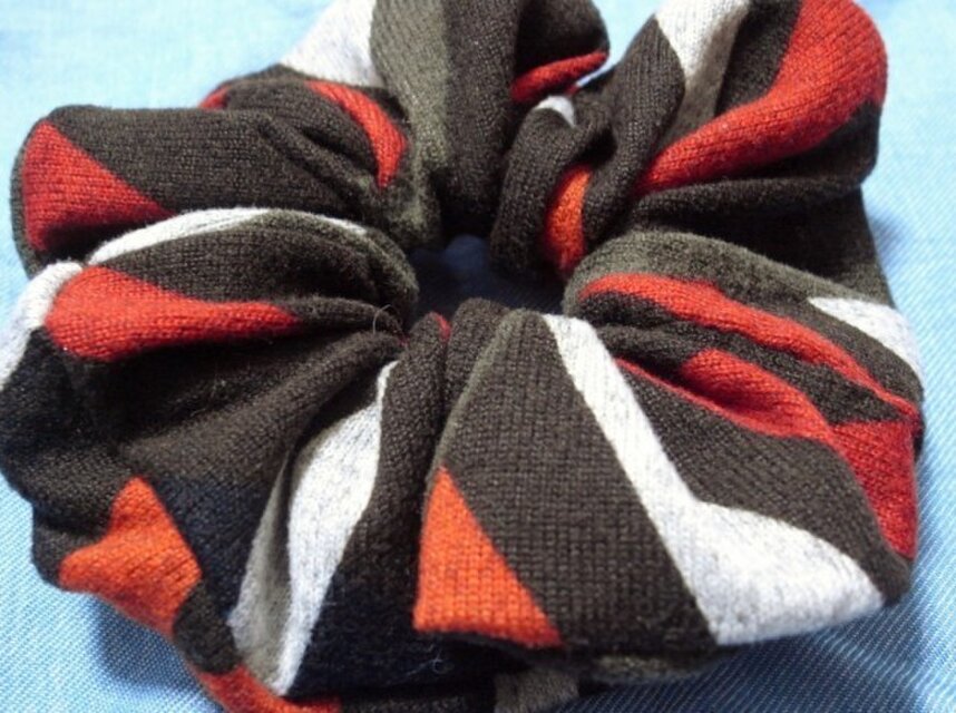 あったかボリュームシュシュ chouchou d'hiver