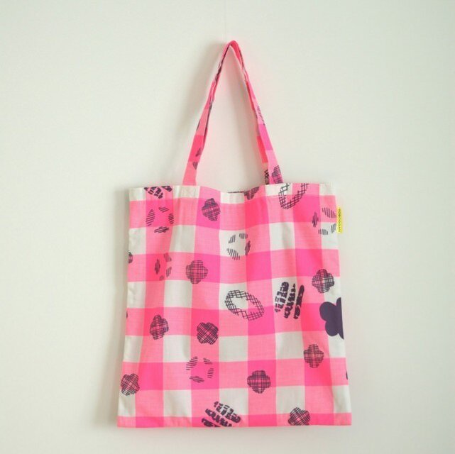 トートバッッグ（M）／ピンク（ヒナタスキップ柄）