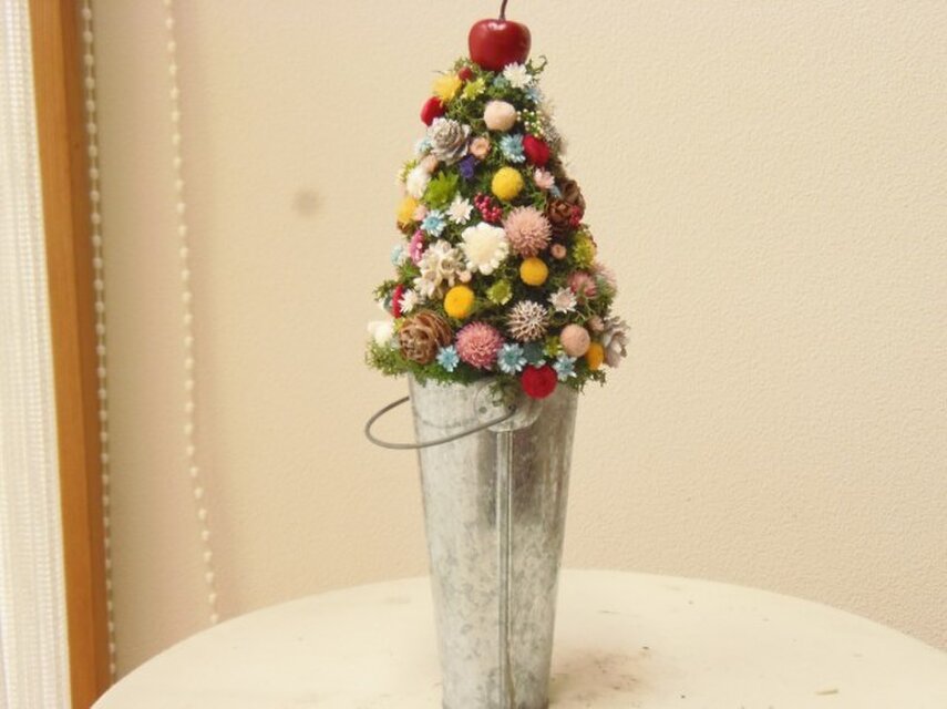 sold お花畑ツリー　ブリキポット