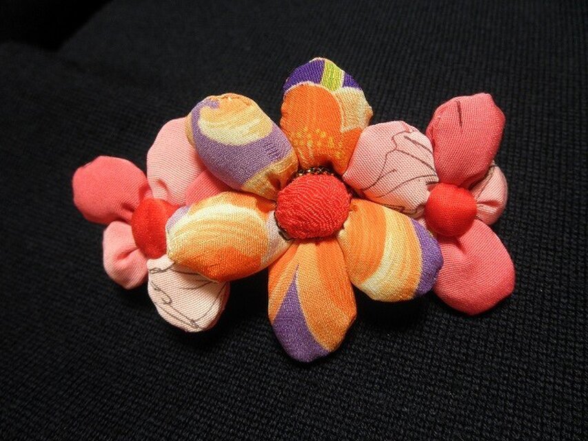 花笑みバレッタ