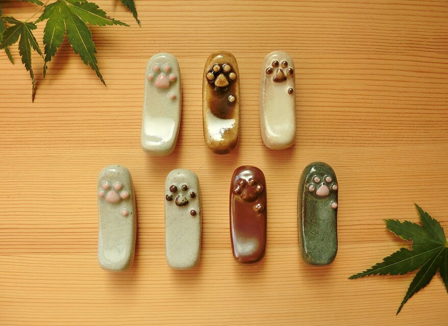 再販！猫ちゃん肉球箸置き(１個)