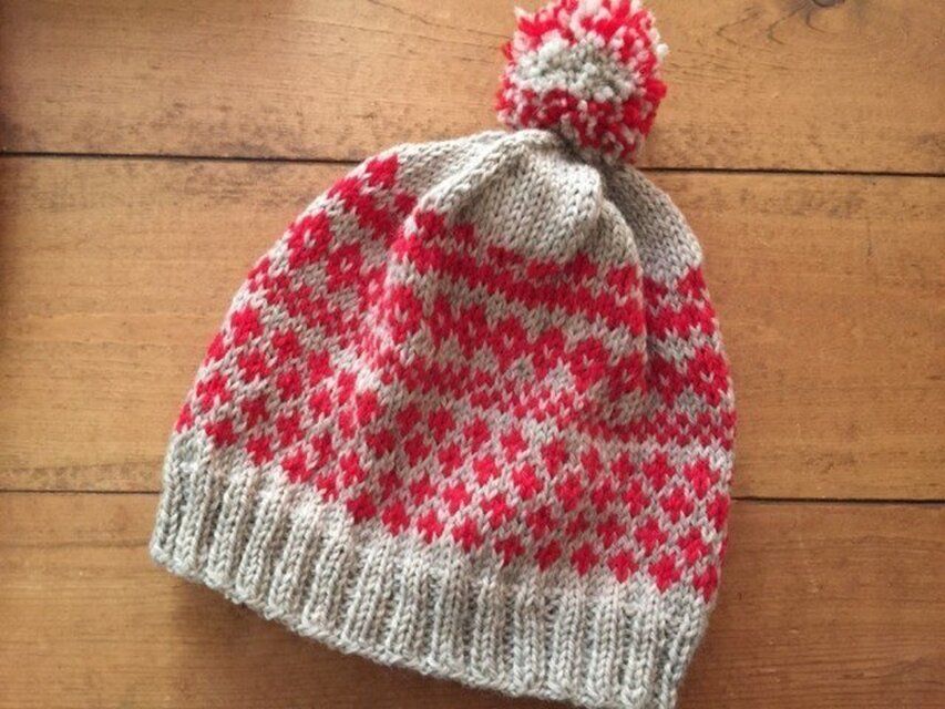 フェアアイル帽子(グレー赤)