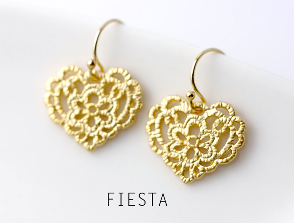 【14kgf】ハートフラワーレースのフィリグリーピアス