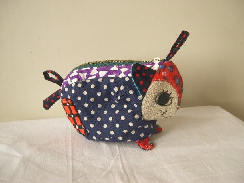 豆ねこポーチＢＡＧ紺水玉