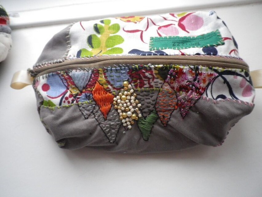 86222390　ポーチ