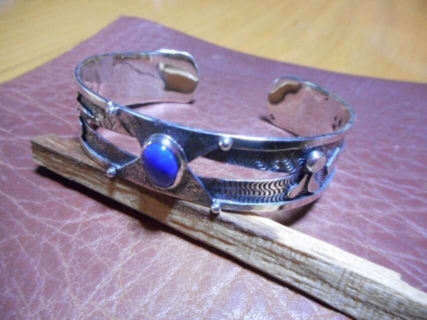 ラピスのバングル