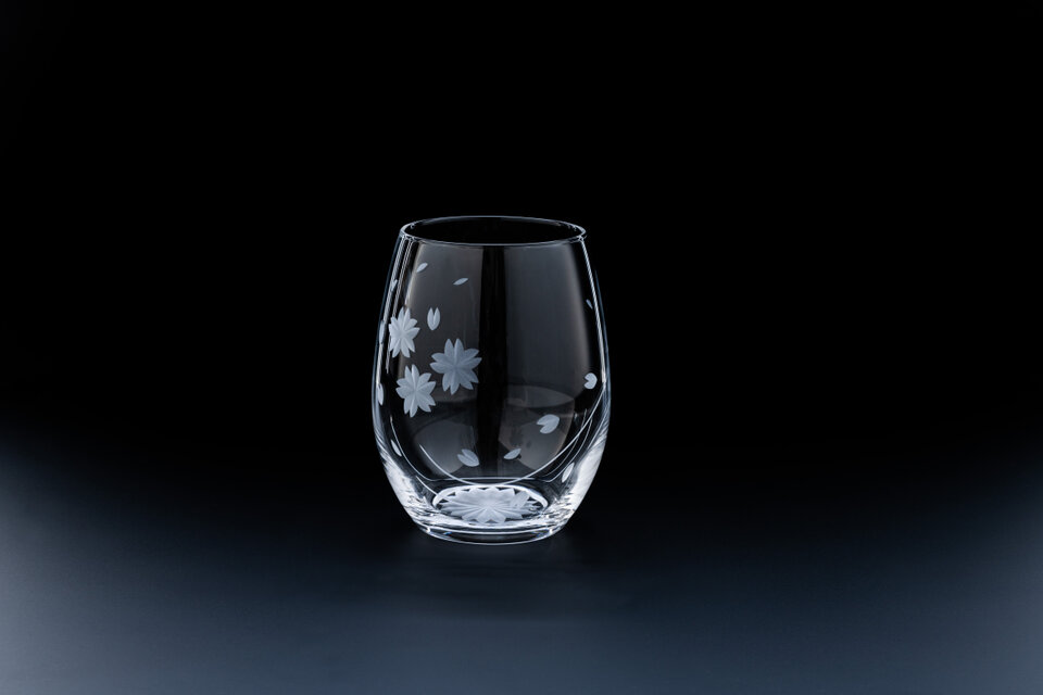 東京切子（花切子）ワイングラス　「流れ桜」