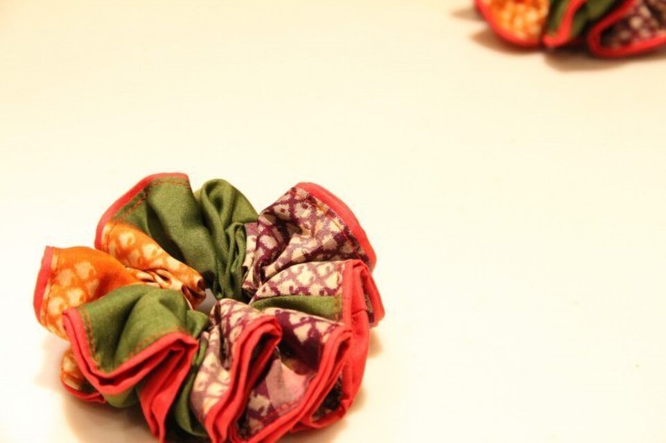 古布銘仙　シュシュ