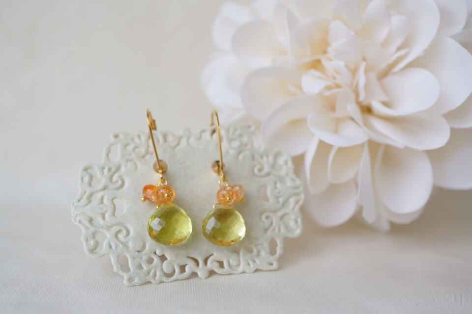 レモンクォーツサンストーンレバーバックピアス  K14GF