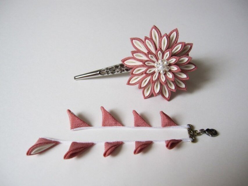 つまみ細工 2wayヘアクリップ | iichi 日々の暮らしを心地よくする