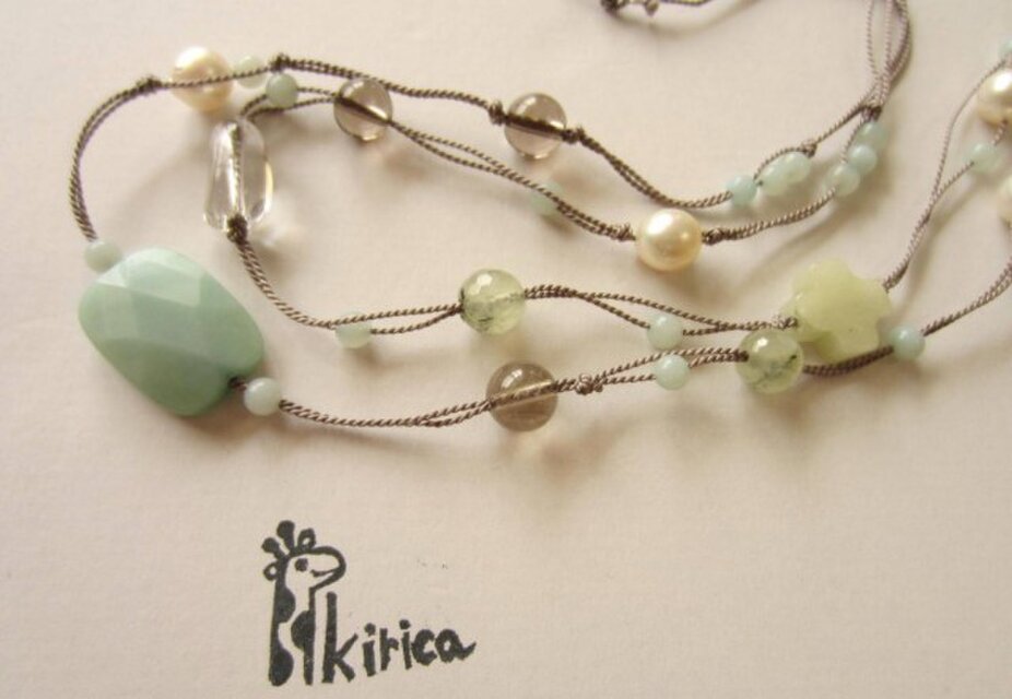 天然石だけのロングネックレス