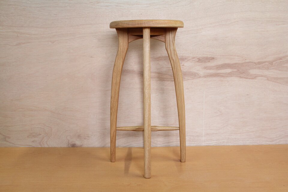 キッチンスツールＲ・オーク材