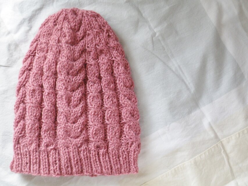 ☆受注制作　アルパカ100％のニットキャップ　アラン・ローズピンク