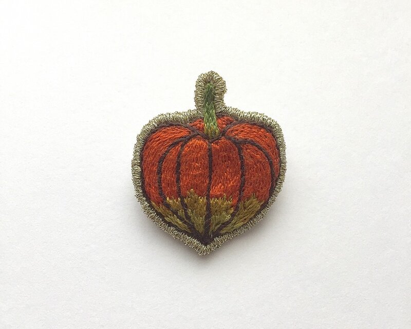 ホオズキ - ブローチ