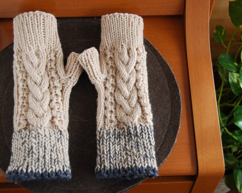 Ｌサイズ オーガニックウールのハンドウォーマー　