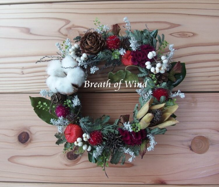 コウヨウザンと綿の実のリース