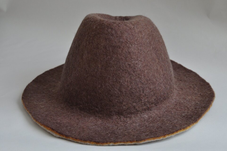 羊毛の帽子