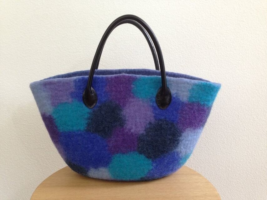 フェルトバッグ