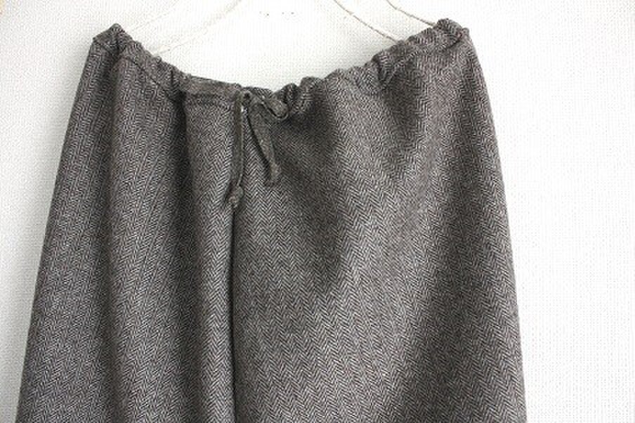 冬の大人のサルエルパンツ