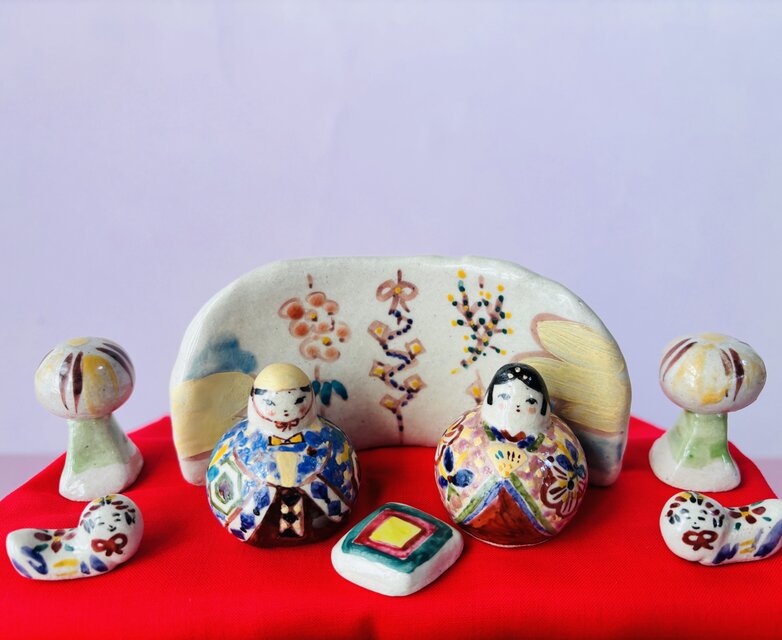 本焼陶器 豆雛15人飾りセット | iichi 日々の暮らしを心地よくする