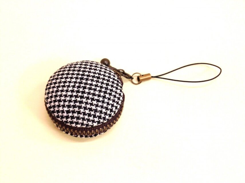 マカロンケース（千鳥格子）